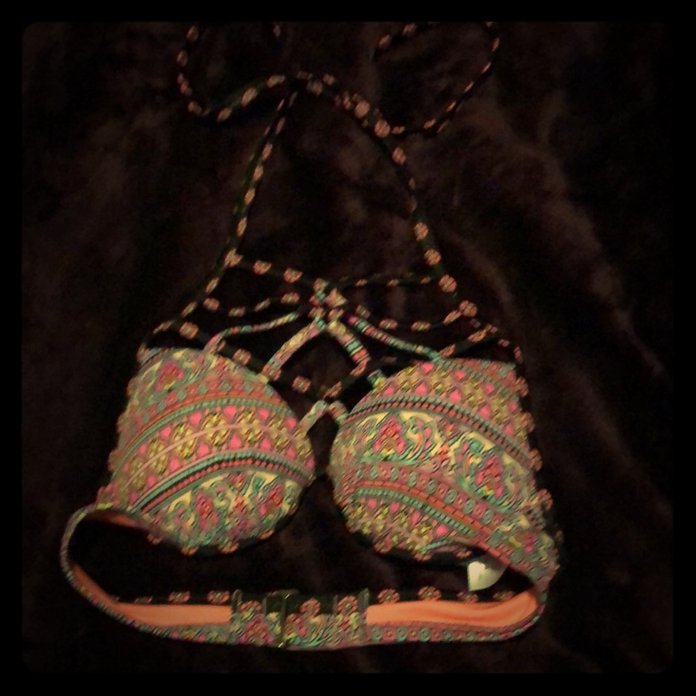Bathing suit top